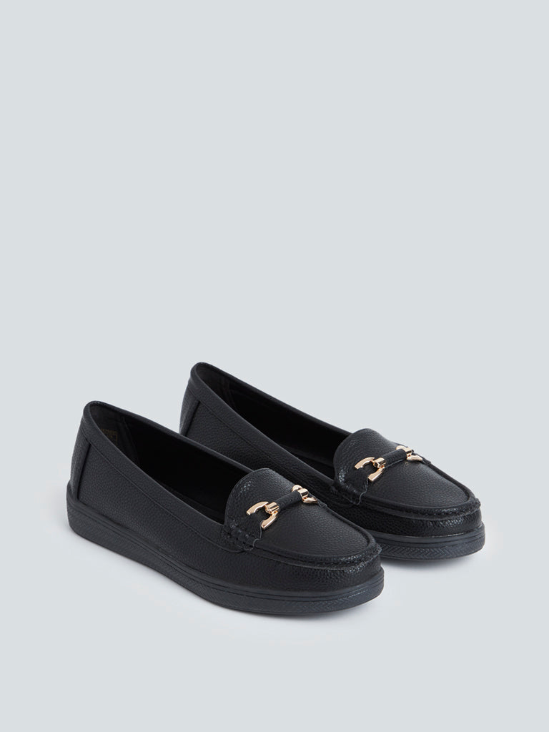 LUNA BLU Black Chain-Detailed Loafers